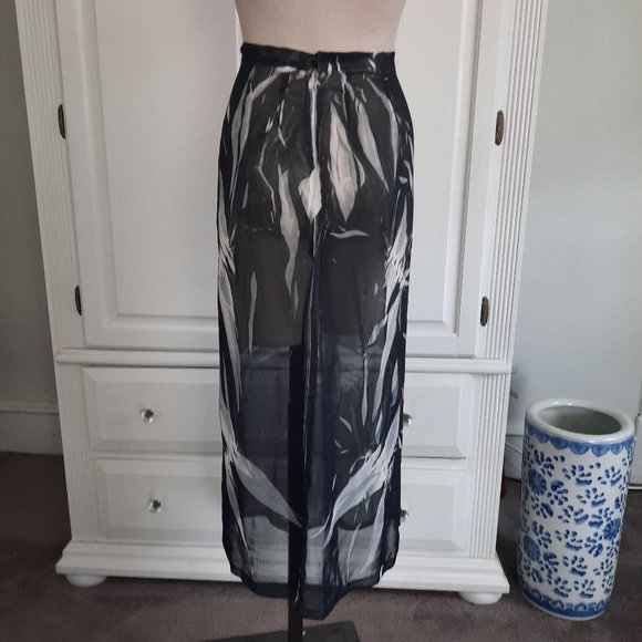 Francesca's Boho Chic Sheer High Waisted Long Skirt, Size Small - Picture 6 of 6